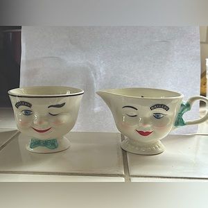 Bailey's Vintage Winking Cream and Sugar Set